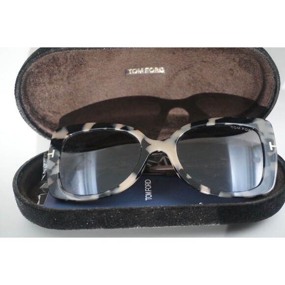 Tom Ford Butterfly FT0609 S 55K Tortoiseshell cat-eye Gradient grey lenses UV - Picture 1 of 9
